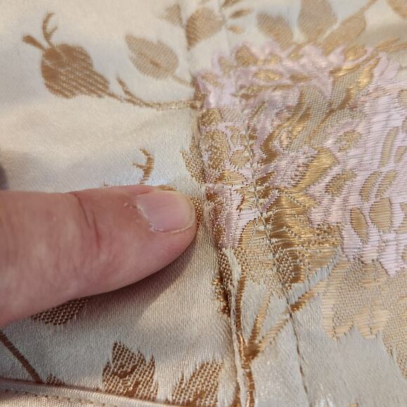 PRETTYLITTLETHING Pink Satin Jacquard Corset Crop Top Coquette Womens 4 FLAWED - Picture 6 of 11